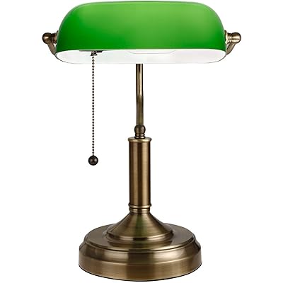 Green bankers lamp with deals pull chain